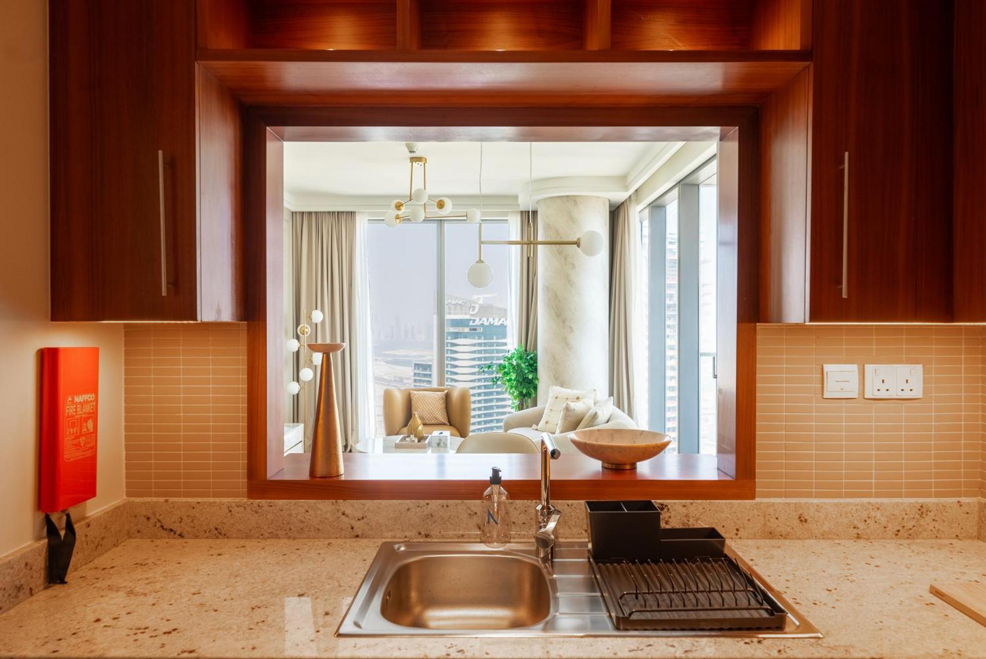 Апартаменти Luxury In Downtown - Boulevard Point